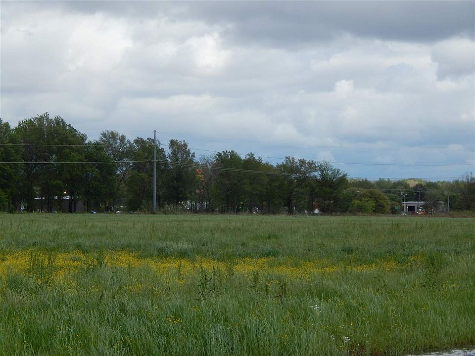 1st image of Dorsett Dr
