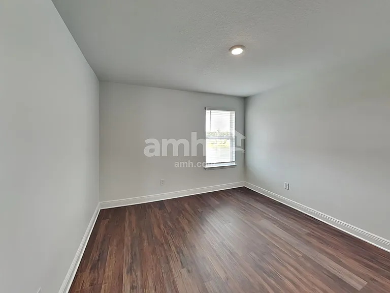 14628 Cedar Mill Dr — Photo 18