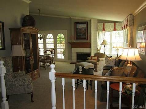 2nd image of 1894 Lassen Ave