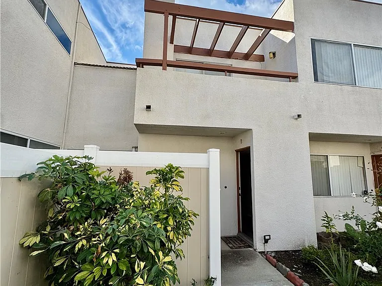 20254 E Arrow Hwy #B — Photo 1