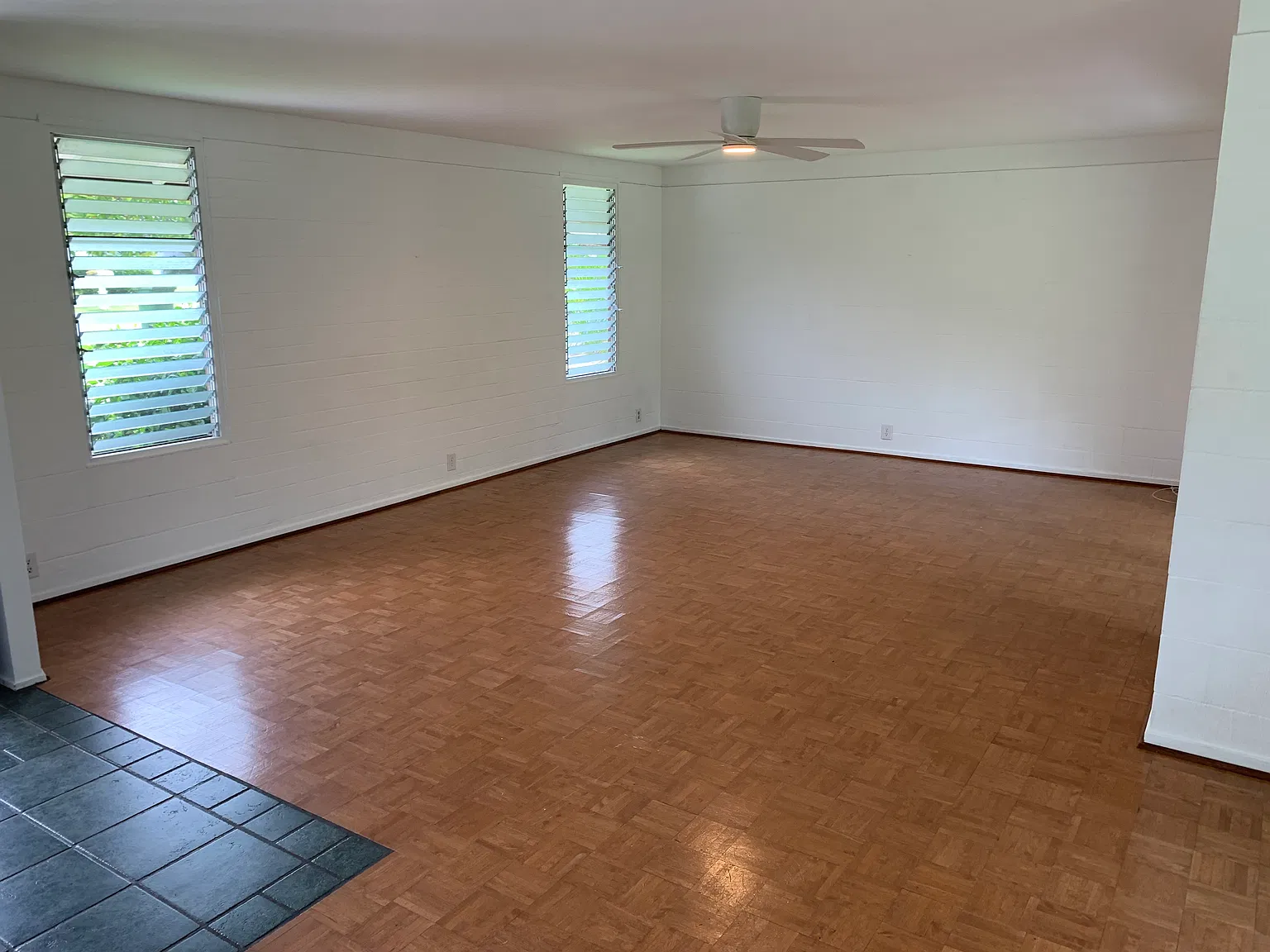 5 bed, 2055 sqft, $5,000 — Photo 4