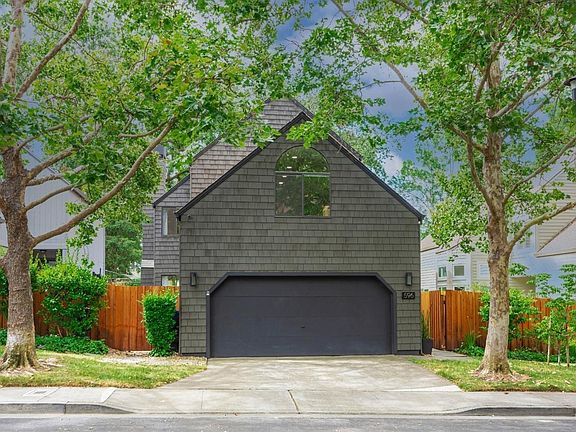 3rd image of 596 March Avenue