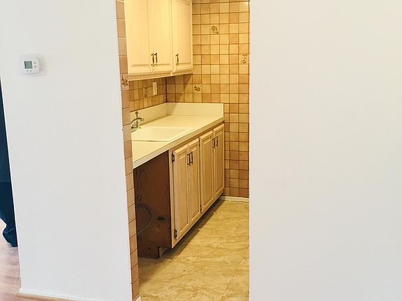 kitchen entrance from the hallway entrance