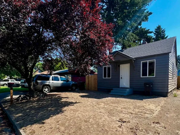 921 S 11th Ave, Yakima, WA 98902