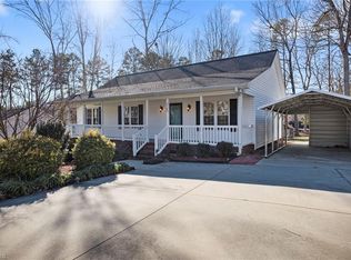 2189 Regency Dr, Randleman, NC 27317
