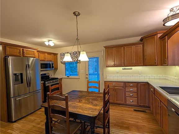 5th image of 57 Village Road