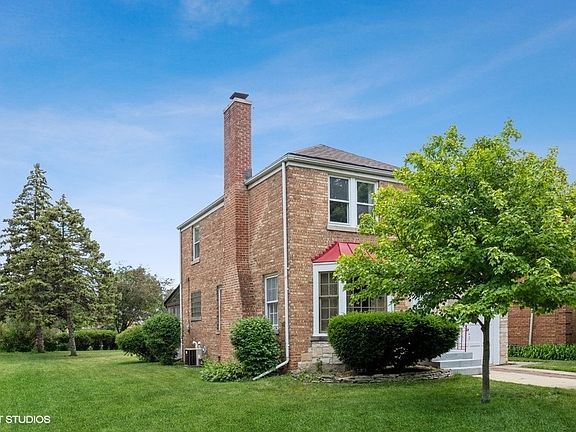 2nd image of 6793 N Ionia Ave