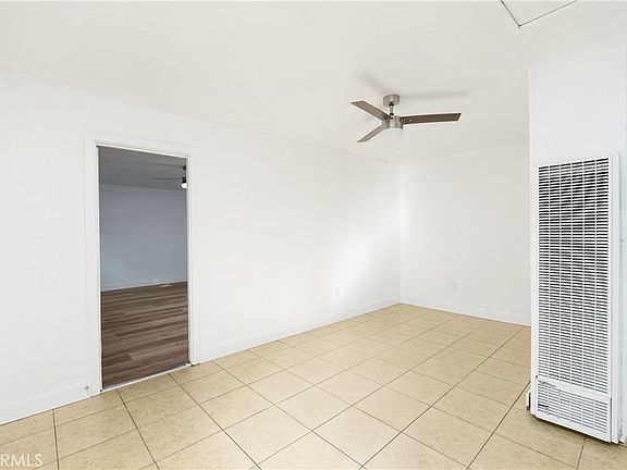 3rd image of 2165 Sepulveda Ave