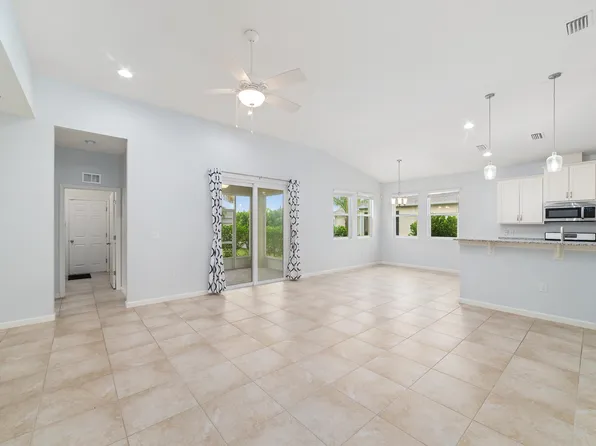 1350 Bunker Court, Vero Beach, FL 32966