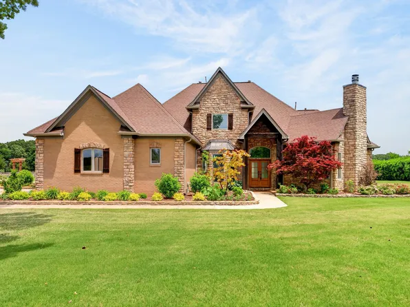 2620 Preakness Pl, Eads, TN 38028