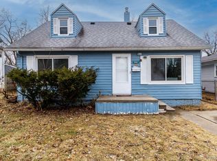 7881 Nightingale St, Dearborn Heights, MI 48127
