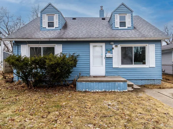 7881 Nightingale St, Dearborn Heights, MI 48127
