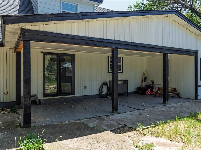 122 NE Angus St — Photo 25