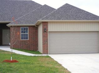 478 W Grace St, Republic, MO 65738