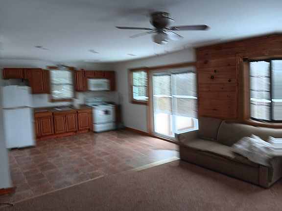 4th image of 271 Rose Rd