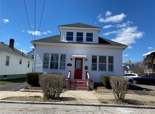 15 Iona St, Providence, RI 02908