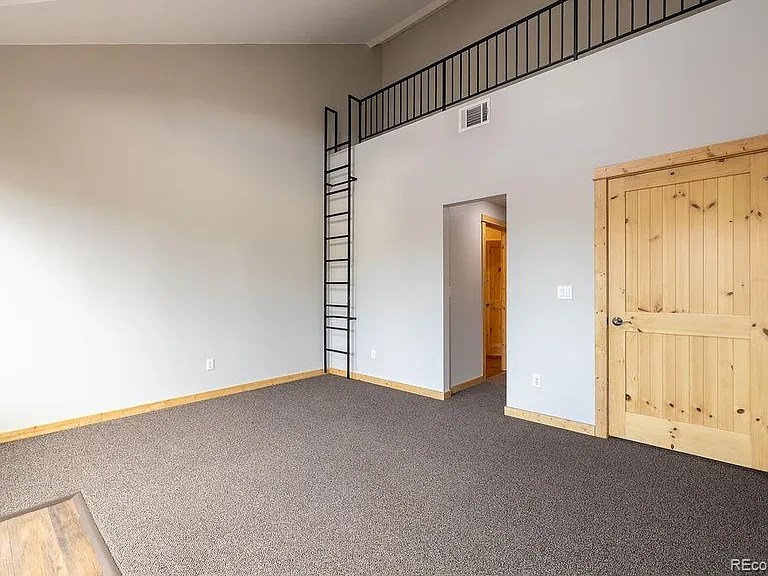 238 N Harrison St — Photo 10