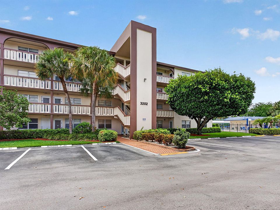 1st image of 3202 Portofino Pt #O3
