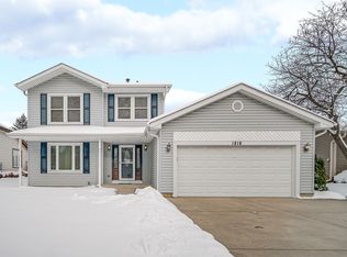 (Undisclosed Address), Elk Grove Village, IL 60007