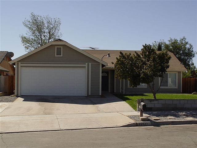 1st image of 22671 Berkshire Ln