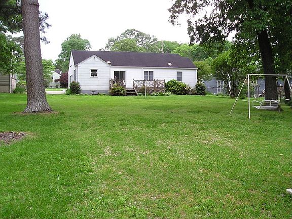 2nd image of 4701 Fountain Ave