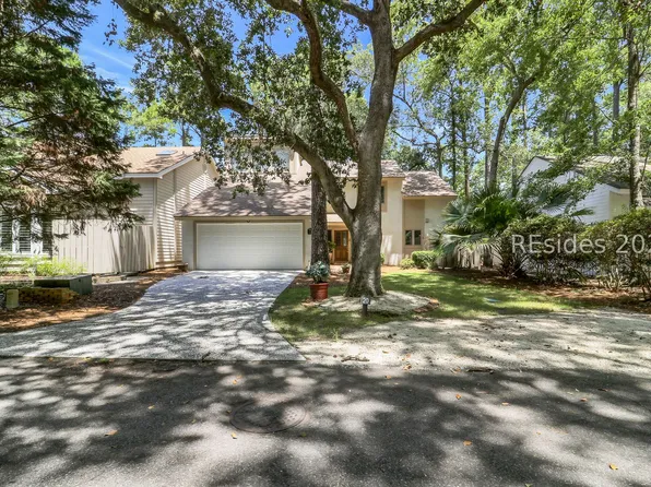 20 Toppin Dr, Hilton Head Island, SC 29926