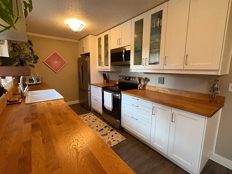 6816 N Rochester St — Photo 9