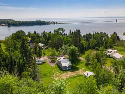 38719 Fishermans Ln, Chassell, MI, 49916