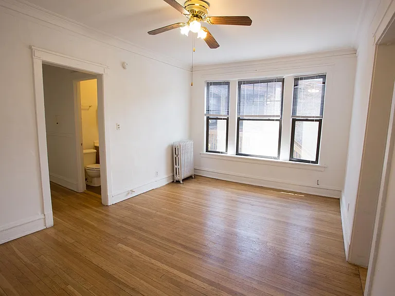 Dining/Living room