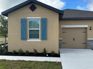 1727 Party Pl, Fort Pierce, FL 34947