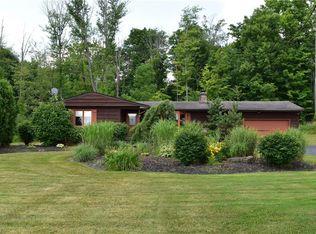 15340 Newcomb Rd, Middlefield, OH 44062