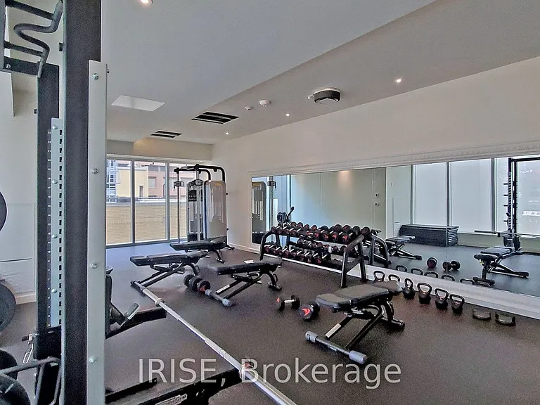 197 Yonge St #3405 — Photo 23