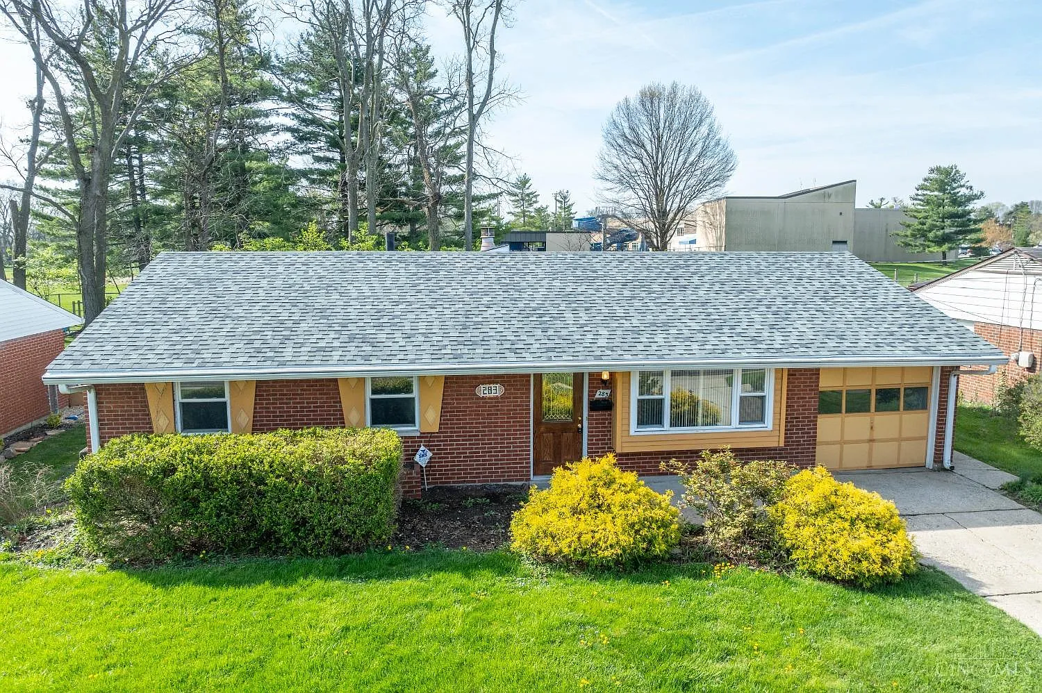 283 Nelson Ln photo 1