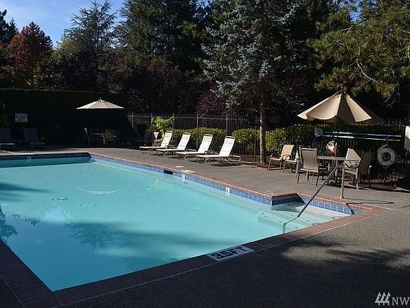 4th image of 12630 100th Ln NE