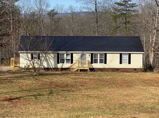 2781 Stewart Rd, Walnut Cove, NC 27052