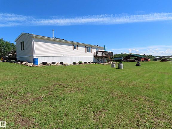 3rd image of 2013 Township Rd #563