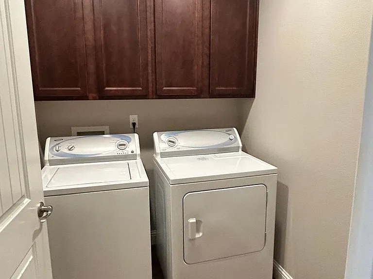 2601 Sapphire Ln #3 — Photo 5