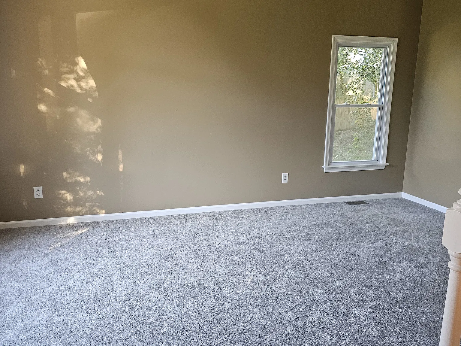 4 bed, 2606 sqft, $3,000 — Photo 3