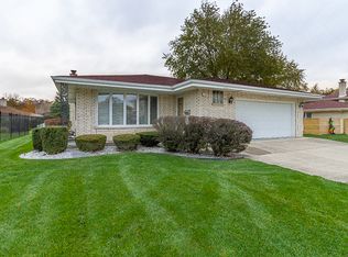 2629 Stratford Ave, Westchester, IL