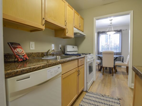 14301 Georgia Ave #303