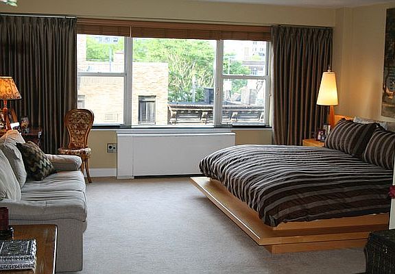 4th image of 220 E 60th St #8AB