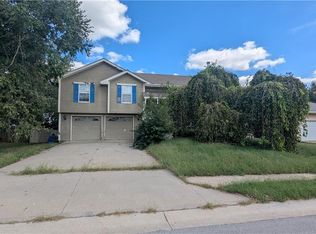 119 S Pelham Path, Raymore, MO 64083