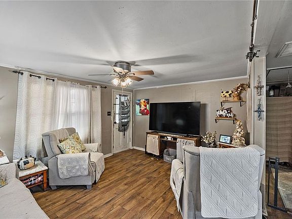 5th image of 72272 Gurtner Dr
