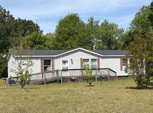 101 Arrowhead Rd, Dudley, NC 28333