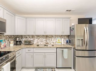942 Boulder Dr, South Daytona, FL 32119