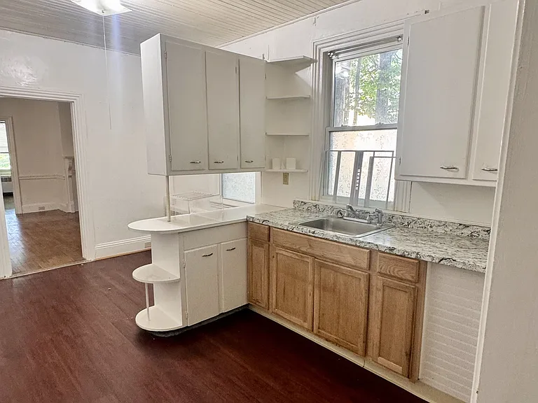 5 Washington St #2 — Photo 5