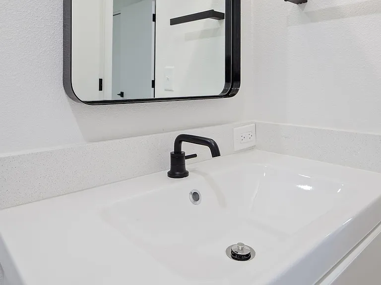3132 SW Marigold St — Photo 52