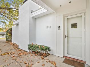 1713 Westhaven Dr, Champaign, IL 61820