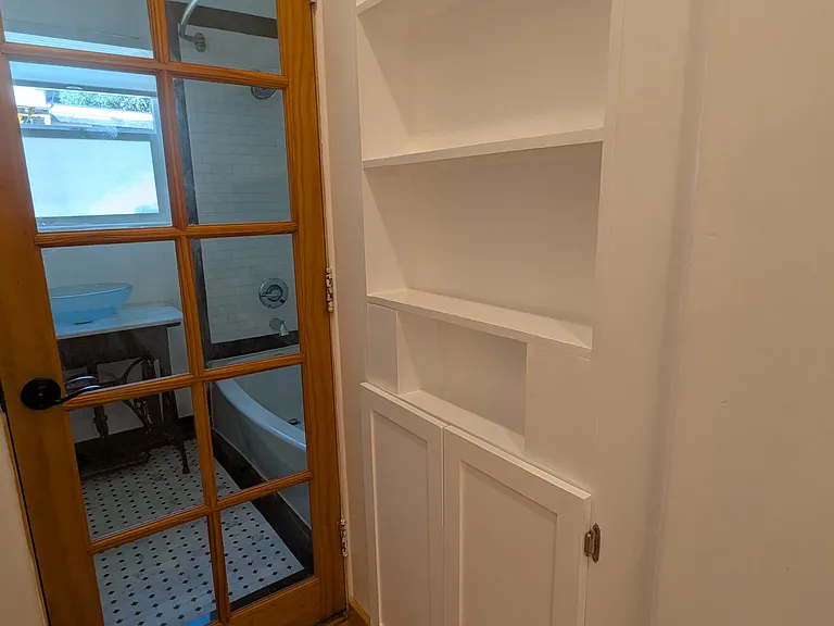 1549 Baxter St #4 — Photo 8
