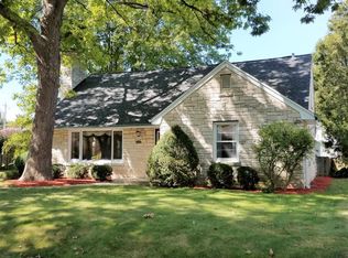 3233 S Herman St, Milwaukee, WI 53207